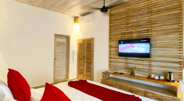 Abian Taksu Suite & Villas, Rezerwuj Hotel Hotele w Bukian z Basenem, Basen