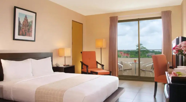 Номер Superior Hotel Kimberly Tagaytay
