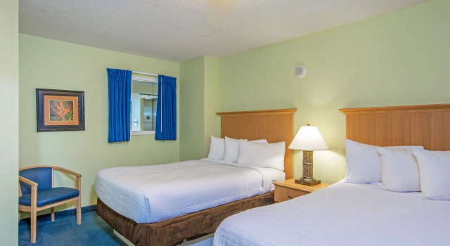 Paradise Resort, Забронировать Курортный отель Отели Миртл-Бич с парковкой, Парковка