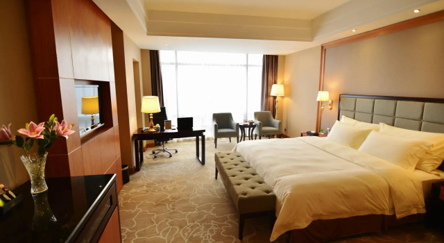 Двухместный номер Deluxe Nanhai Jiayi International Hotel