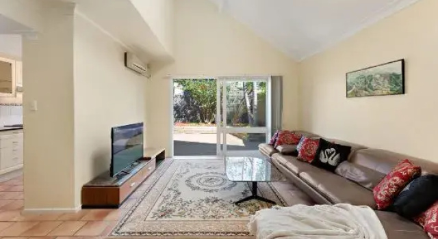 North Shore Spacious 2BR Home in Cremorne - Holiday Home