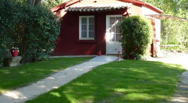 Коттедж c 1 комнатой Domaine de Rhodes B&B