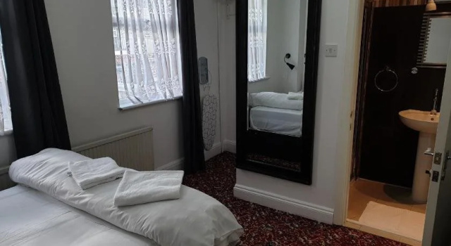 Old Friend Hotel, Забронировать Отель Тауэр-Хэмлетс Лондон