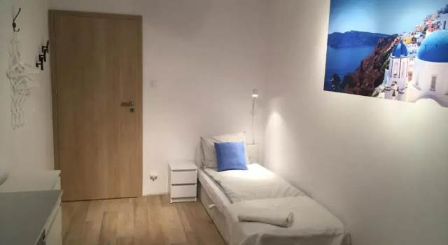 6 Cities Rooms, Забронировать Отель Прага Северная Варшава