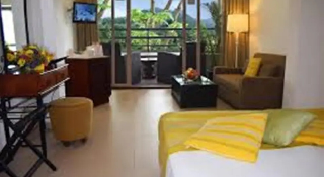 Одноместный номер Deluxe с балконом Thilanka Hotel