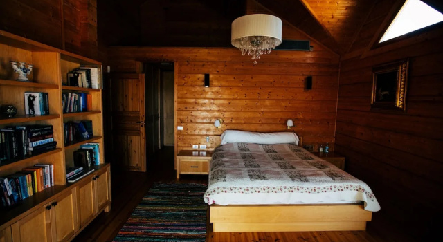 Alexis Wooden House