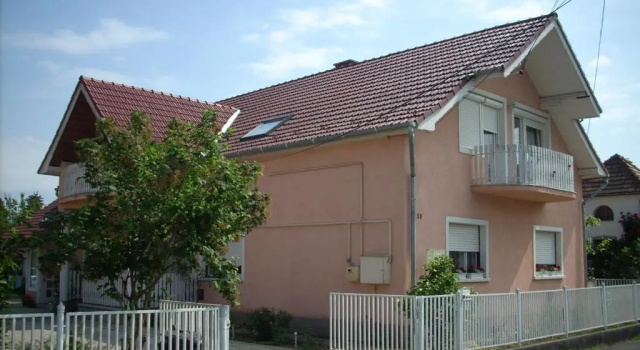 Апартаменты с 3 комнатами Bundics Vendégházak