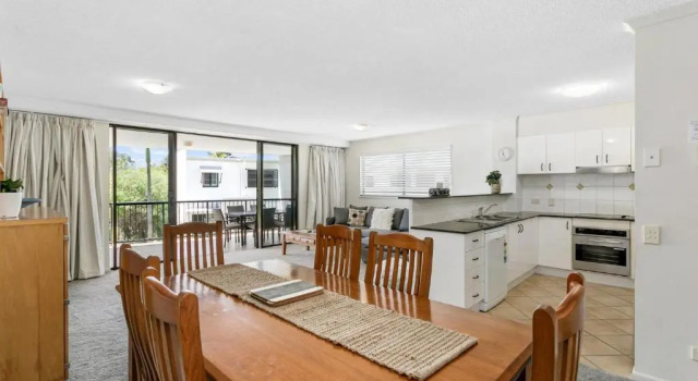 Апартаменты с 3 комнатами Marcoola Beach Resort