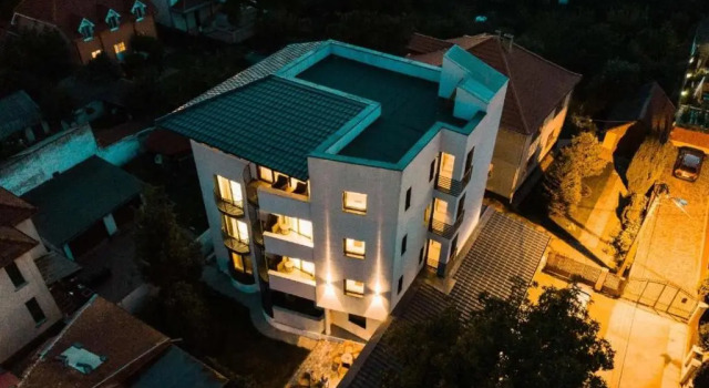 Charm Boutique Hotel, Забронировать Бутик-отель Отели Сату-Маре 4 звезды, 4*