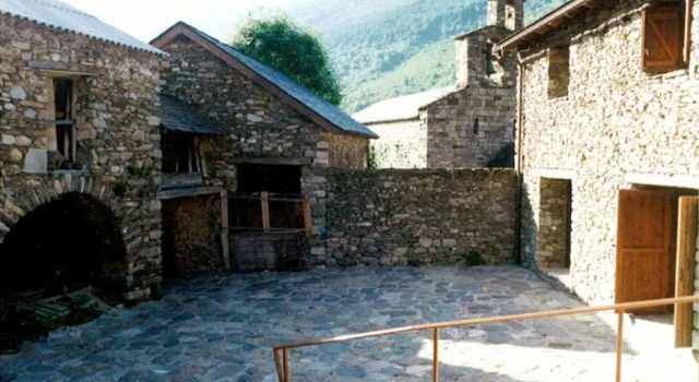 Casa Farré, Забронировать Апартаменты/квартира Карде Vall de Boí