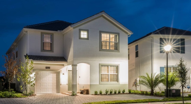 Luxury house near Disney, Забронировать Дом для отпуска Отели Киссимми с парковкой, Парковка