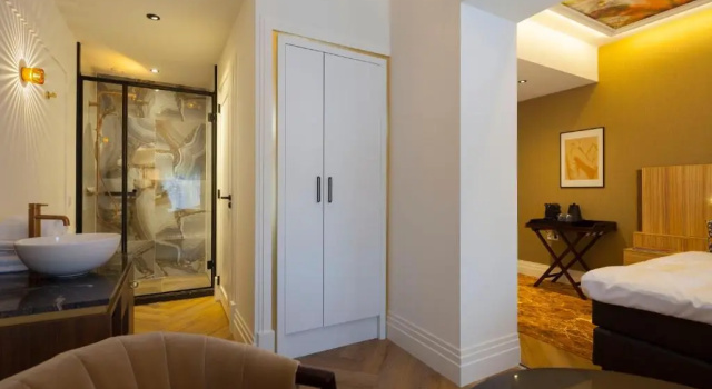 Полулюкс Amadore Stadshotel Goes