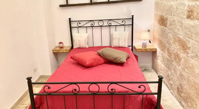 Antica Pietra