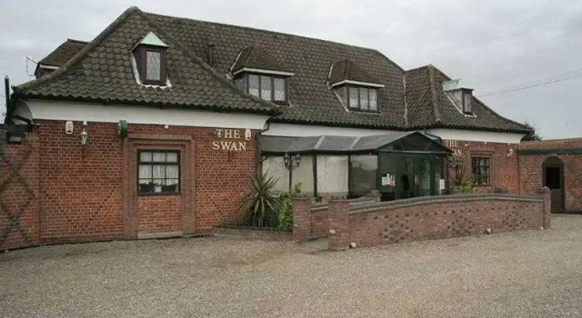 The Loddon Swan