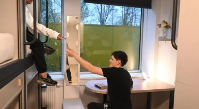 Капсула Deluxe Dutchies Hostel