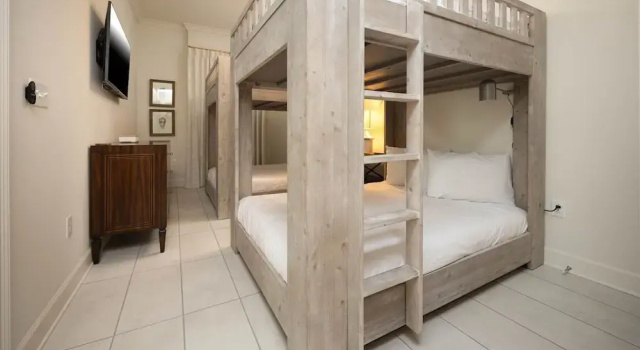 Phoenix Orange Beach Ii 1701 4 Bedroom Condo by RedAwning, Забронировать Апартаменты/квартира Отели Орандж-Бич с парковкой, Парковка