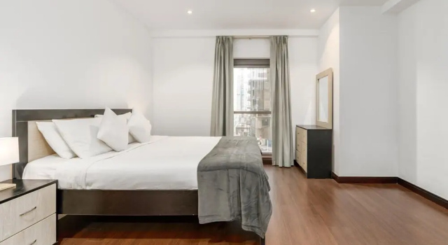 Lux BnB Duplex Casa Private Garden JBR, Забронировать Отель «постель и завтрак» Джумейра Дубай