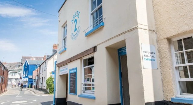 Route 2 Apartments, Varaa Huoneisto Devon huoneistot, Huoneisto