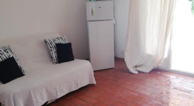 Appartement en résidence privée proche mer, Забронировать Апартаменты/квартира Отели Буш-дю-Рон с парковкой, Парковка