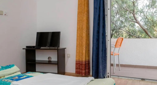 Guesthouse Šime, Забронировать Гостевой дом Отели Колан с парковкой, Парковка