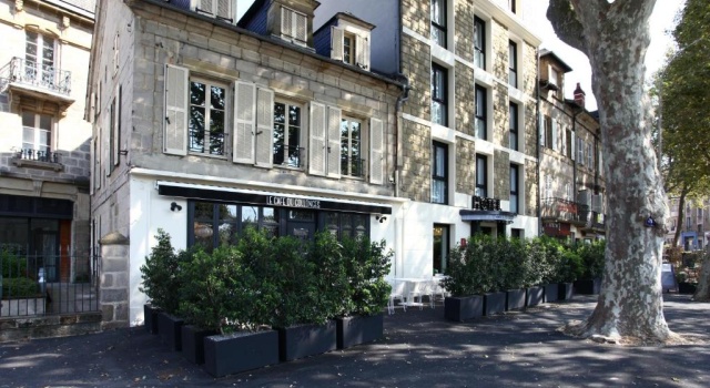 Hôtel Le Collonges TV connecté wifi Netflix, Забронировать Отель Брив-ла-Гайард Коррез