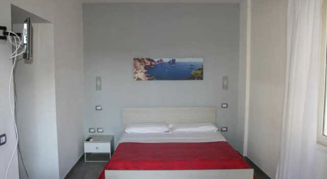 Трёхместный номер Standard Coral Rooms