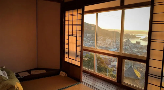 Номер 4 Tatami Mats Fuji Onomichi Guest House Miharashi-tei