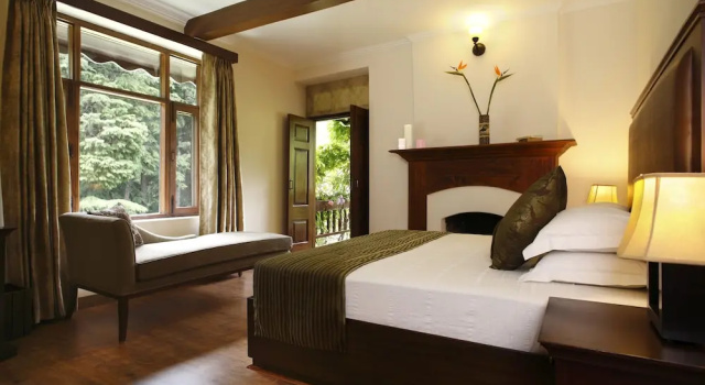 Baikunth Manali By Leisure Hotels - 650 meters from Hidimba Devi Temple, Забронировать Отель Отели Маналь с парковкой, Парковка