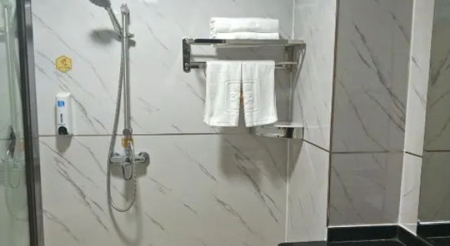 Yuanjia 365 Hotel Chain (Fangcheng Jialecheng Branch)