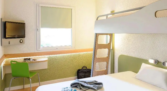Двухместный номер Standard ibis budget Winterthur