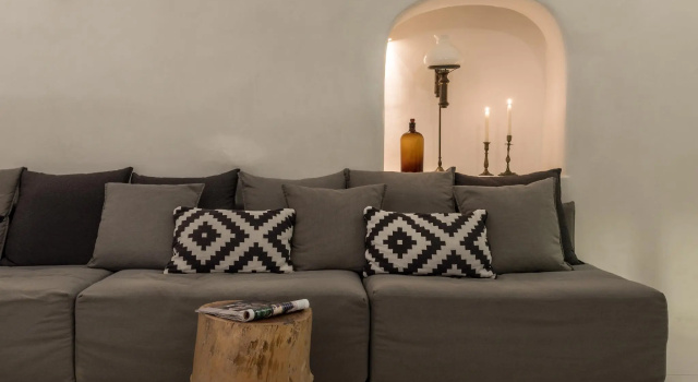 Porto Fira Suites