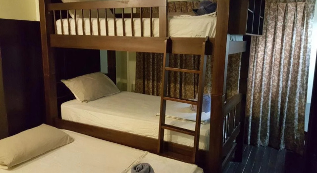 Hansaah Guesthouse, Забронировать Отель Отели Бангкока с завтраком, Завтраки
