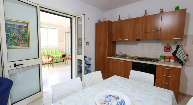 Apartment with 3 bedrooms in Torre Pali with enclosed garden 400 m from the beach