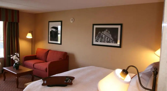 Номер Standard Hampton Inn & Suites East Hartford