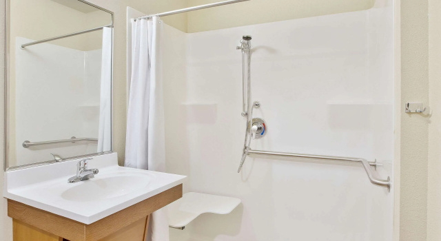 Люкс WoodSpring Suites Manassas Battlefield Park I-66