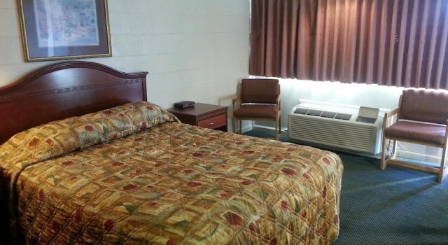 Одноместный номер Standard с красивым видом из окна Budget Inn By OYO Natural Bridge I-81