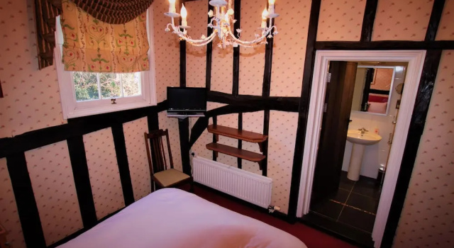 The Drapers House, Забронировать Отель Отели и гостиницы Эрлс-Колн, Отель