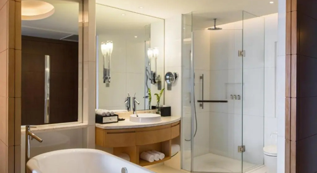 Двухместный номер Deluxe Renaissance Shanghai Putuo Hotel