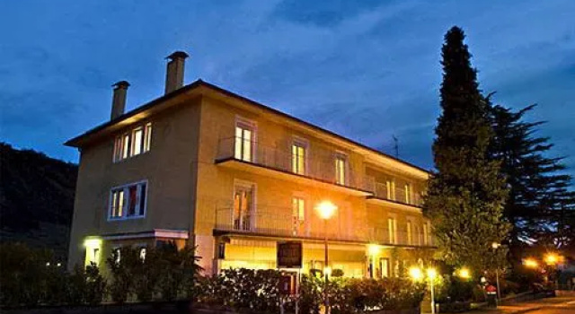 Hotel Steiner, Забронировать Отель Меран Аоста