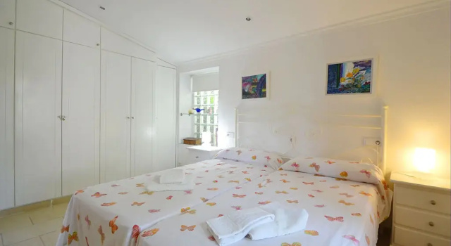 Villa in Majorca near Tramuntana Mountains, Брондау Қонақ үй Inca қаласындағы жүзу бассейні бар қонақ үйлер, Жүзу бассейні