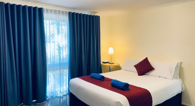 Номер Deluxe Edinburgh Motor Inn