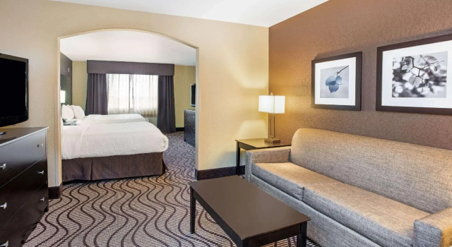Четырёхместный номер Deluxe La Quinta by Wyndham Meridian / Boise West