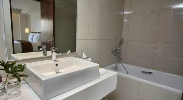Люкс Quest Hotel Tagaytay