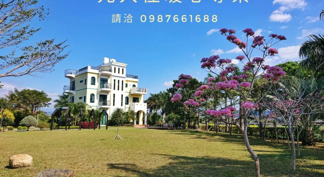 Люкс Summer Garden B&B