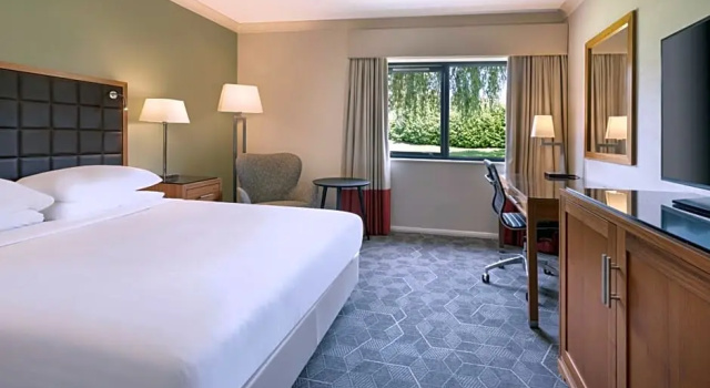 Номер Deluxe Delta Hotels by Marriott Peterborough