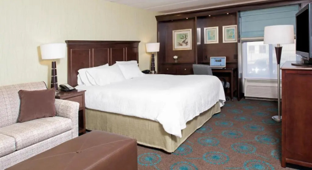 Номер Standard Hampton Inn & Suites Kokomo