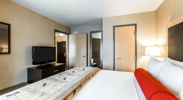 Двухместный люкс Cambria Hotel Rapid City near Mount Rushmore
