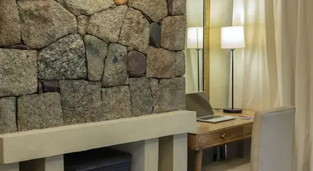 Номер Luxury Stone Hedge Hotel - Hunder