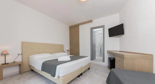 Трёхместный номер Standard с видом на сад Hotel Delfino