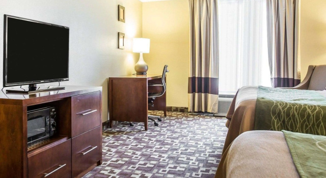 Четырёхместный номер Standard Comfort Inn & Suites Walterboro I-95